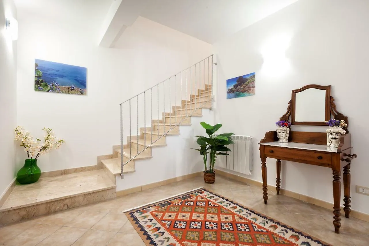 Casa Vacanza Azzurra Villa Cinisi 0*,  Italy